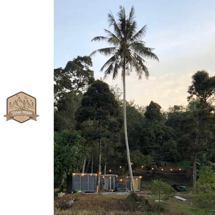 Tanah Merah Glamping Village Kuala Kangsar Luaran gambar
