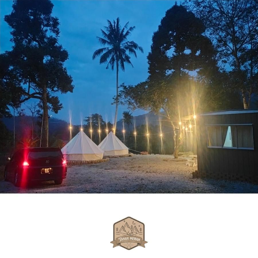 Tanah Merah Glamping Village Kuala Kangsar Luaran gambar
