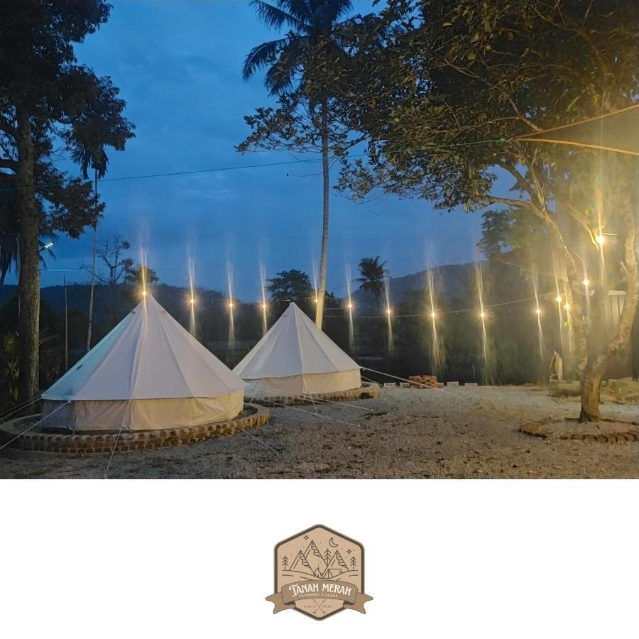 Tanah Merah Glamping Village Kuala Kangsar Luaran gambar